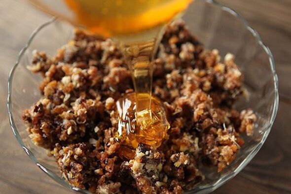 Walnuts with honey - a folk remedy to quickly increase potency at home